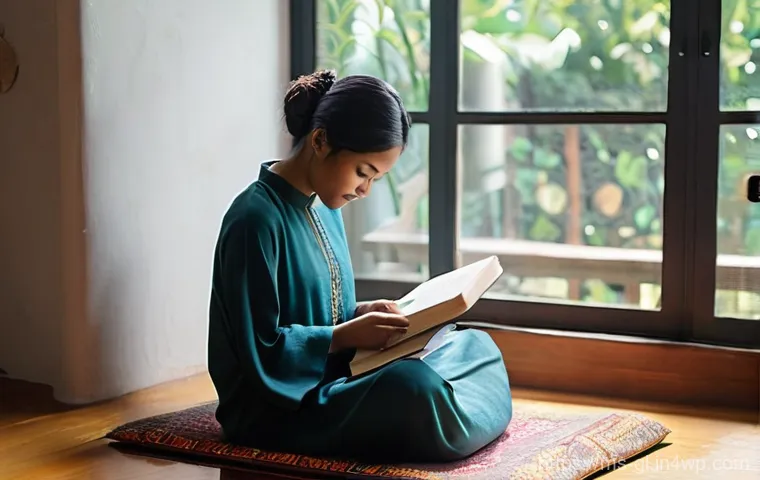 자기 위로에서의 감정 표현법 - **A Calming Journaling Moment:** A young Malay woman, dressed modestly in a loose-fitting baju kurun...